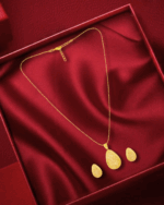 Elegant Tear Drop Antique Gold Pendant Set